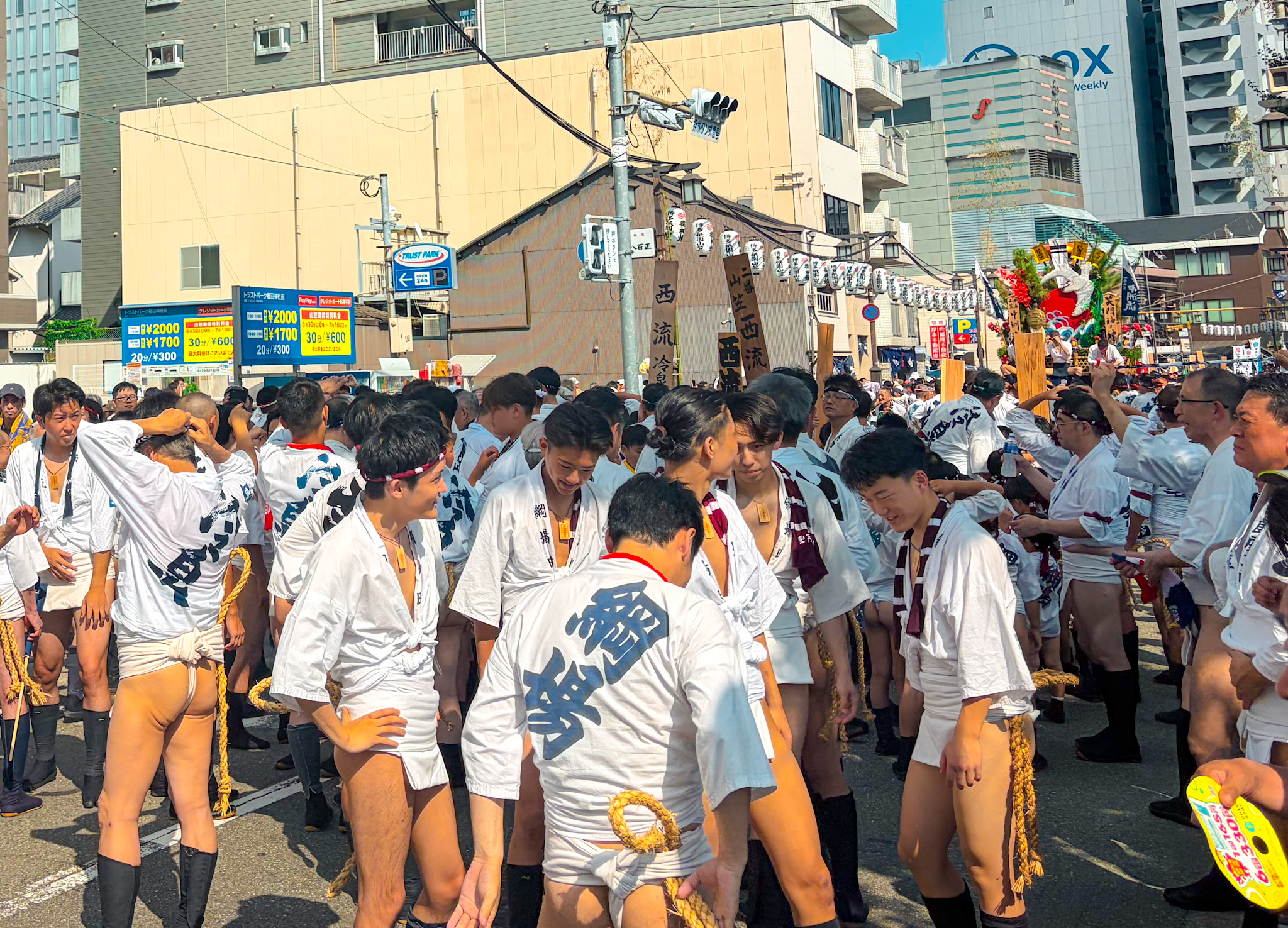 บรรยากาศงาน Hakata Gion Yamakasa
